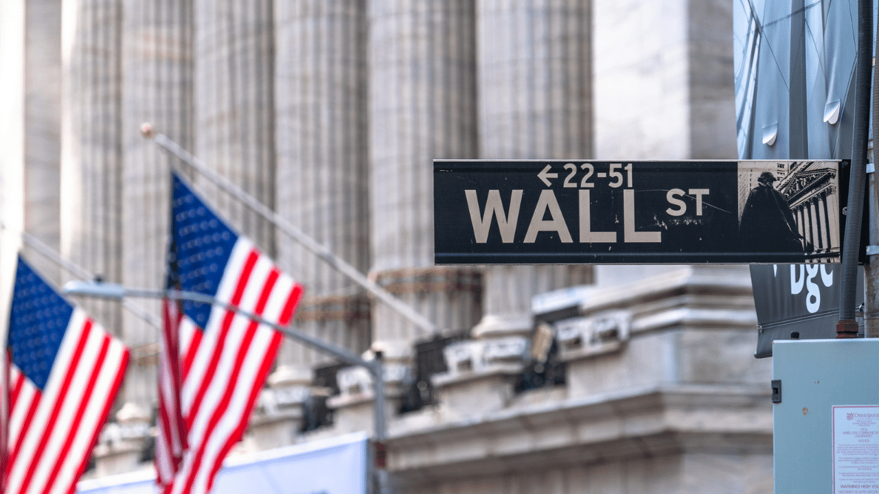 ニューヨーク市場が開いている時間と便利な注文方法 | 投資初心者のための投資の勉強 - インベスターズ・キャンプ